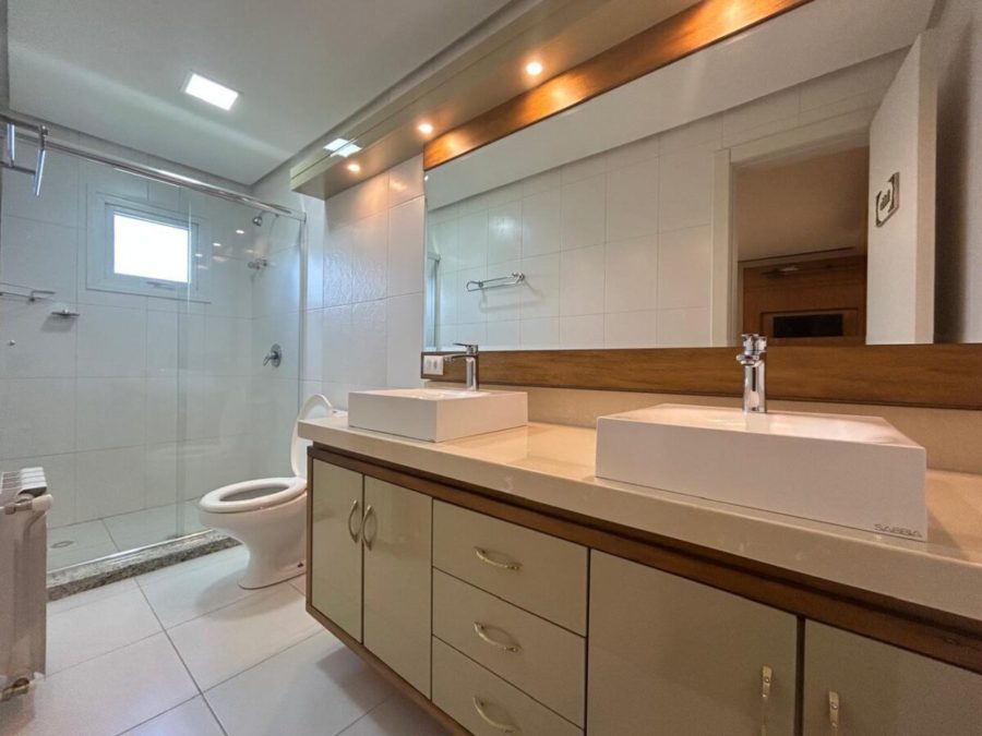 WhatsApp-Image-2025-10-09-at-15.19.51-1-1200×900